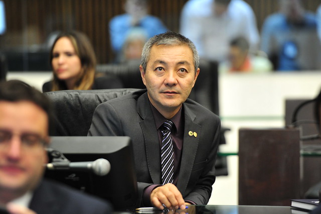 “Não se trata bandidos com&nbsp;flores”