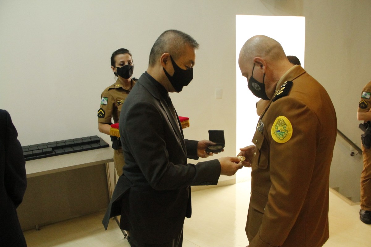 Deputado Coronel Lee prestigia entrega de Comando do 5º CRPM em&nbsp;Cascavel